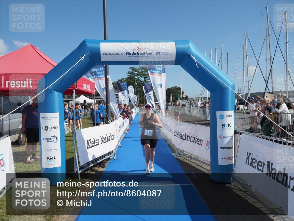17.08.2025 - KN Förde Triathlon 2025 MichiJ http://msf.ph/oto/8604087 17.08.2025 11:00:17 Laufen 213 meine-sportfotos.de