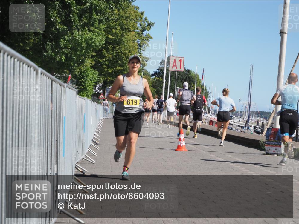 17.08.2025 - KN Förde Triathlon 2025 KatJ http://msf.ph/oto/8604093 17.08.2025 11:57:05 Laufen 619 meine-sportfotos.de
