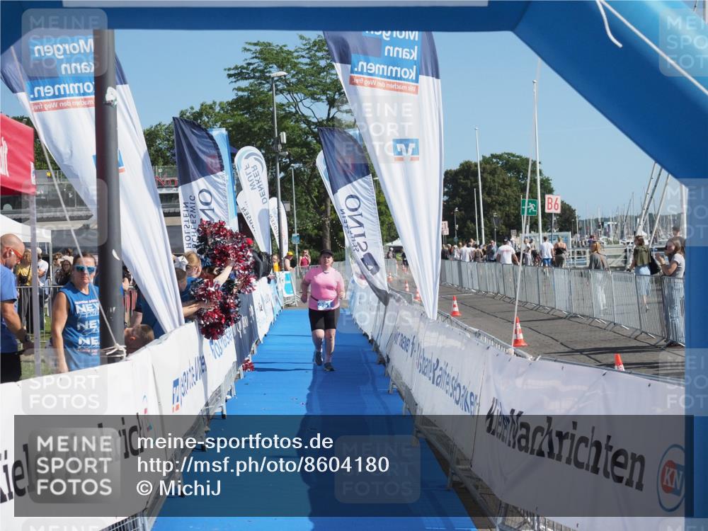 17.08.2025 - KN Förde Triathlon 2025 MichiJ http://msf.ph/oto/8604180 17.08.2025 11:02:16 Laufen  meine-sportfotos.de