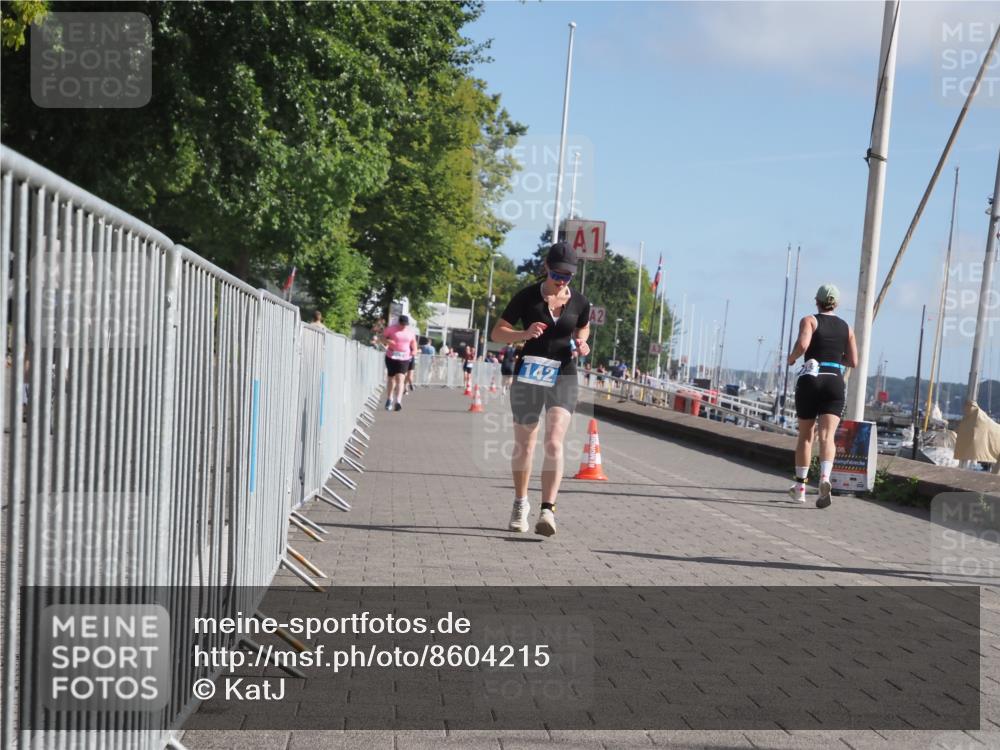 17.08.2025 - KN Förde Triathlon 2025 KatJ http://msf.ph/oto/8604215 17.08.2025 10:27:17 Laufen 130, 142 meine-sportfotos.de