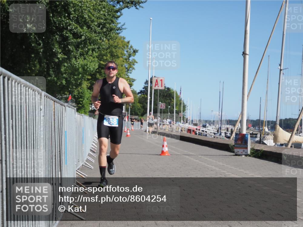 17.08.2025 - KN Förde Triathlon 2025 KatJ http://msf.ph/oto/8604254 17.08.2025 11:57:28 Laufen 368 meine-sportfotos.de