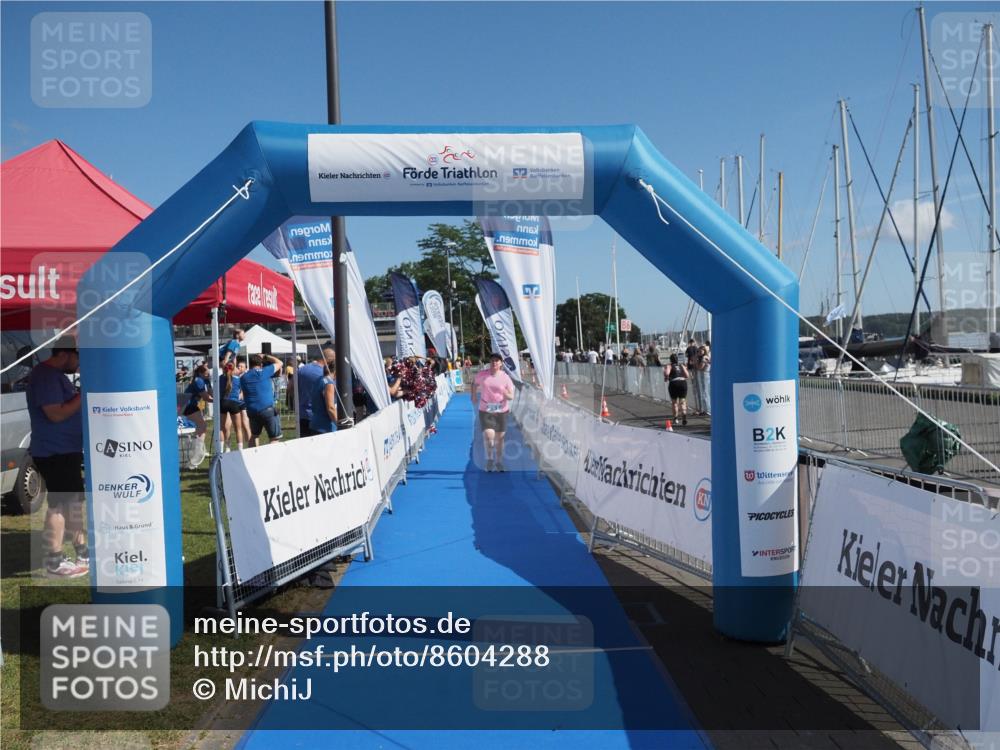 17.08.2025 - KN Förde Triathlon 2025 MichiJ http://msf.ph/oto/8604288 17.08.2025 11:02:19 Laufen 251 meine-sportfotos.de