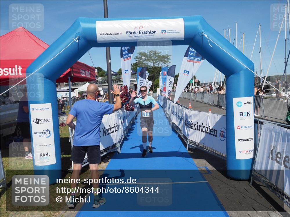 17.08.2025 - KN Förde Triathlon 2025 MichiJ http://msf.ph/oto/8604344 17.08.2025 14:19:14 Laufen 518 meine-sportfotos.de