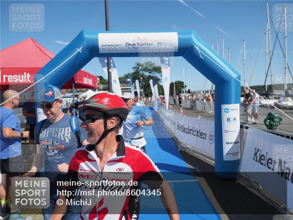 17.08.2025 - KN Förde Triathlon 2025 MichiJ http://msf.ph/oto/8604345 17.08.2025 12:21:05 Laufen 361, 635 meine-sportfotos.de