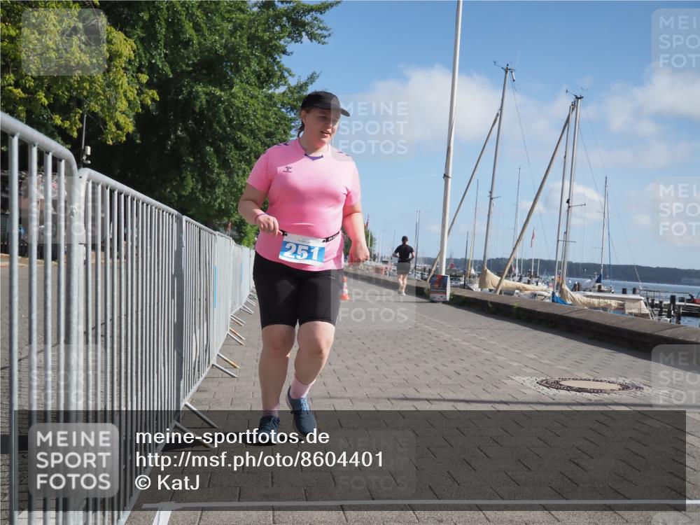 17.08.2025 - KN Förde Triathlon 2025 KatJ http://msf.ph/oto/8604401 17.08.2025 10:27:34 Laufen 131, 151, 251 meine-sportfotos.de