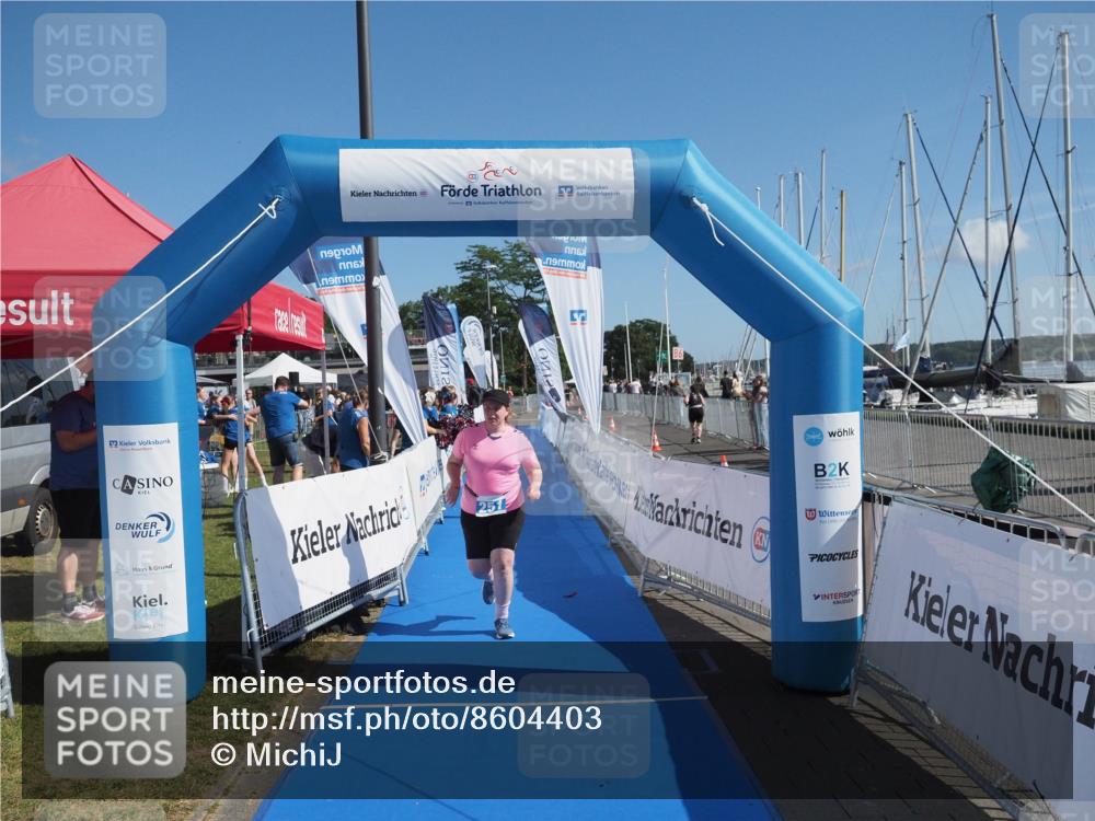 17.08.2025 - KN Förde Triathlon 2025 MichiJ http://msf.ph/oto/8604403 17.08.2025 11:02:22 Laufen 251 meine-sportfotos.de