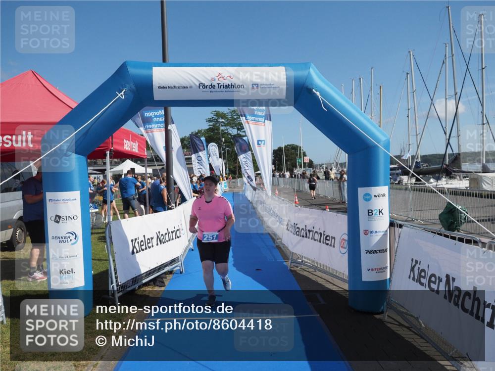 17.08.2025 - KN Förde Triathlon 2025 MichiJ http://msf.ph/oto/8604418 17.08.2025 11:02:22 Laufen 251 meine-sportfotos.de