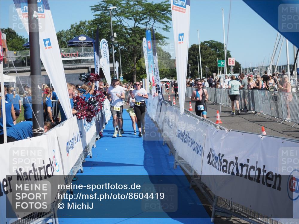 17.08.2025 - KN Förde Triathlon 2025 MichiJ http://msf.ph/oto/8604419 17.08.2025 12:21:19 Laufen 611 meine-sportfotos.de