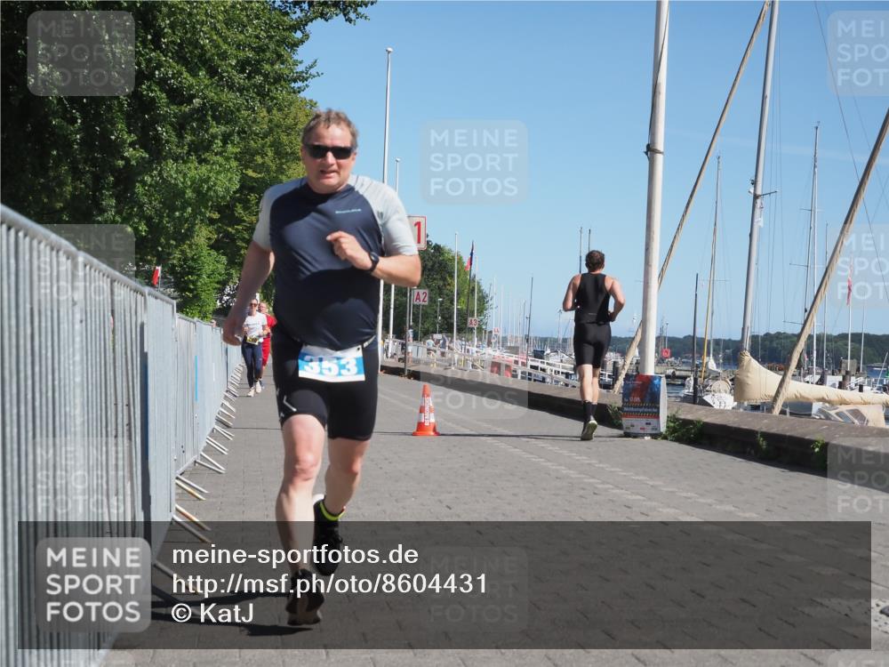 17.08.2025 - KN Förde Triathlon 2025 KatJ http://msf.ph/oto/8604431 17.08.2025 11:57:38 Laufen 353 meine-sportfotos.de