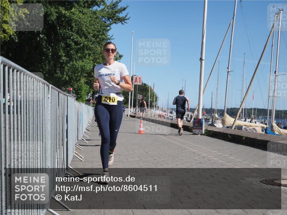 17.08.2025 - KN Förde Triathlon 2025 KatJ http://msf.ph/oto/8604511 17.08.2025 11:57:47 Laufen 372, 610, 624, 630 meine-sportfotos.de