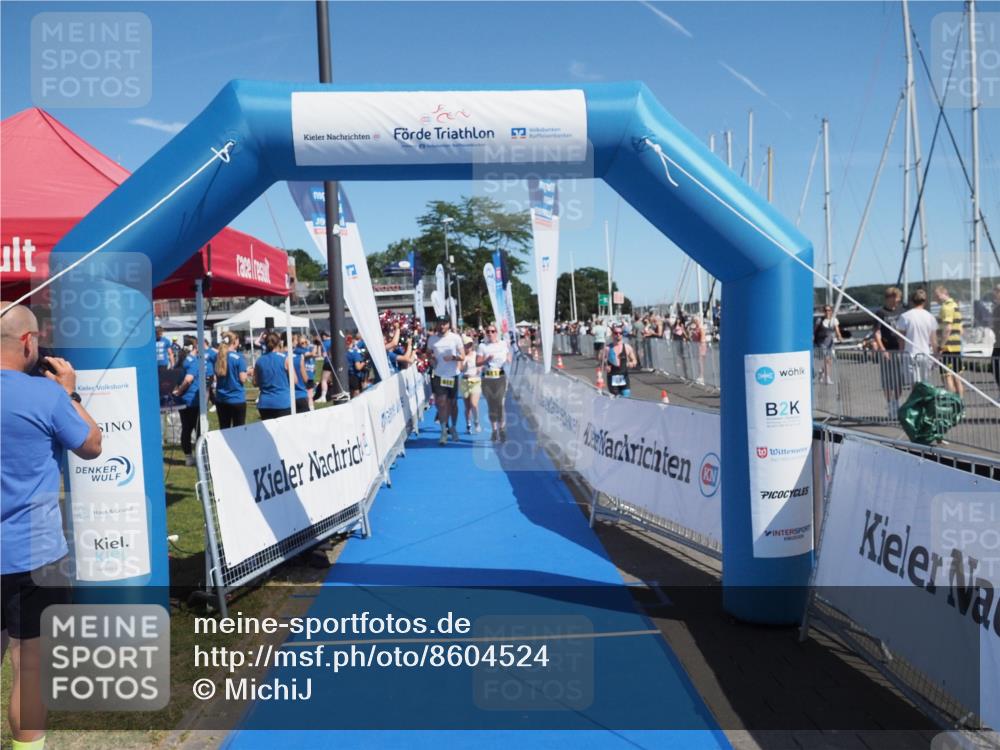 17.08.2025 - KN Förde Triathlon 2025 MichiJ http://msf.ph/oto/8604524 17.08.2025 12:21:21 Laufen 611, 630 meine-sportfotos.de
