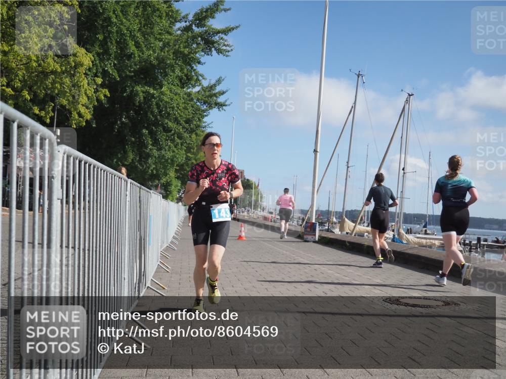 17.08.2025 - KN Förde Triathlon 2025 KatJ http://msf.ph/oto/8604569 17.08.2025 10:27:45 Laufen 143 meine-sportfotos.de