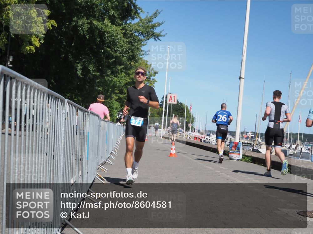 17.08.2025 - KN Förde Triathlon 2025 KatJ http://msf.ph/oto/8604581 17.08.2025 13:47:27 Laufen 471 meine-sportfotos.de