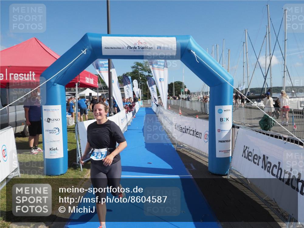 17.08.2025 - KN Förde Triathlon 2025 MichiJ http://msf.ph/oto/8604587 17.08.2025 11:02:52 Laufen  meine-sportfotos.de
