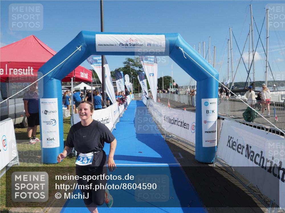 17.08.2025 - KN Förde Triathlon 2025 MichiJ http://msf.ph/oto/8604590 17.08.2025 11:02:52 Laufen  meine-sportfotos.de