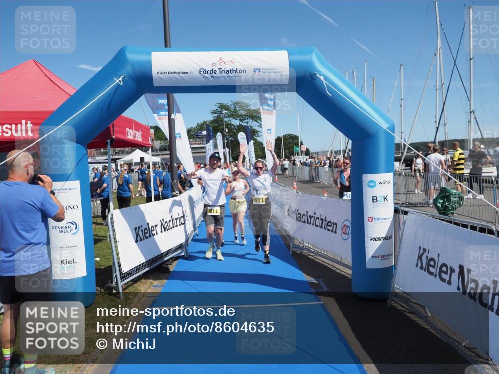 17.08.2025 - KN Förde Triathlon 2025 MichiJ http://msf.ph/oto/8604635 17.08.2025 12:21:23 Laufen 611, 630 meine-sportfotos.de