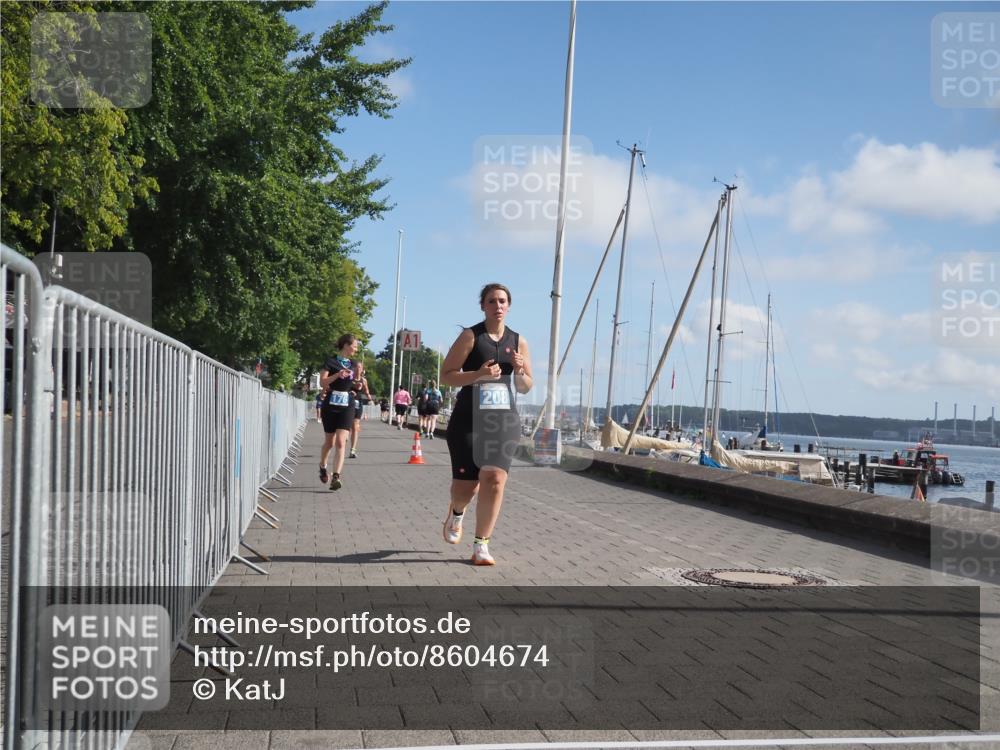 17.08.2025 - KN Förde Triathlon 2025 KatJ http://msf.ph/oto/8604674 17.08.2025 10:27:56 Laufen 176, 189, 208, 237 meine-sportfotos.de