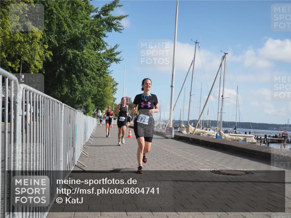 17.08.2025 - KN Förde Triathlon 2025 KatJ http://msf.ph/oto/8604741 17.08.2025 10:27:59 Laufen 176, 189, 208, 237 meine-sportfotos.de