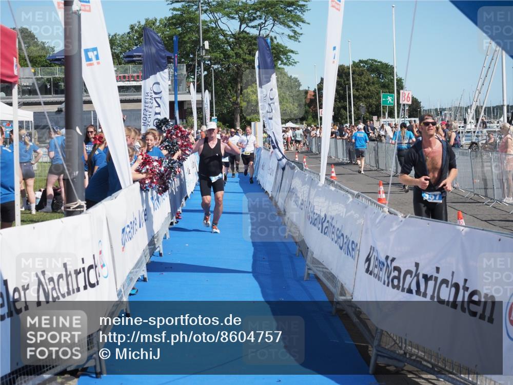 17.08.2025 - KN Förde Triathlon 2025 MichiJ http://msf.ph/oto/8604757 17.08.2025 12:21:37 Laufen 294 meine-sportfotos.de