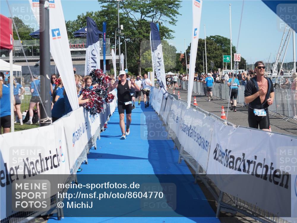 17.08.2025 - KN Förde Triathlon 2025 MichiJ http://msf.ph/oto/8604770 17.08.2025 12:21:37 Laufen 294 meine-sportfotos.de