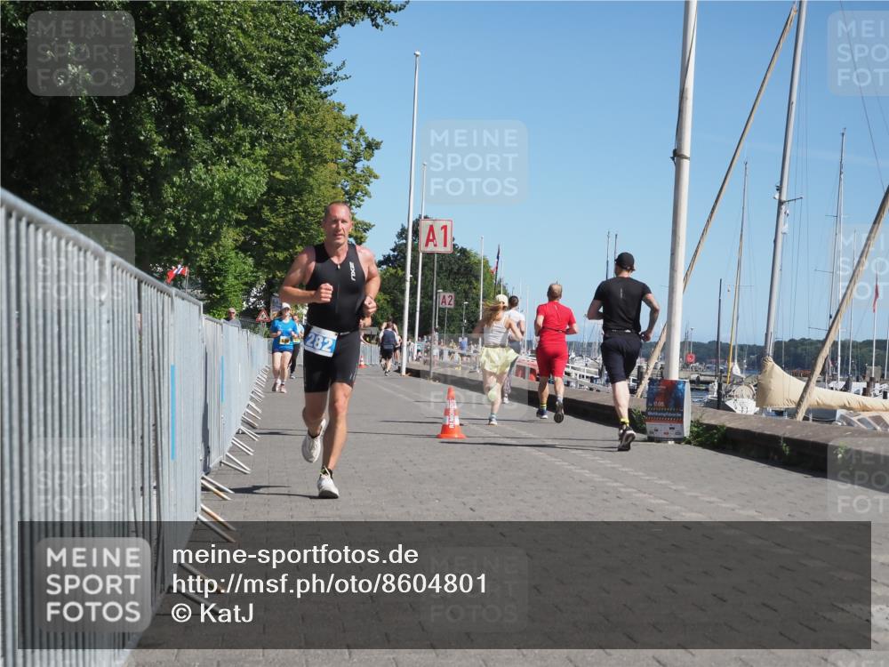 17.08.2025 - KN Förde Triathlon 2025 KatJ http://msf.ph/oto/8604801 17.08.2025 11:58:00 Laufen 282, 604 meine-sportfotos.de