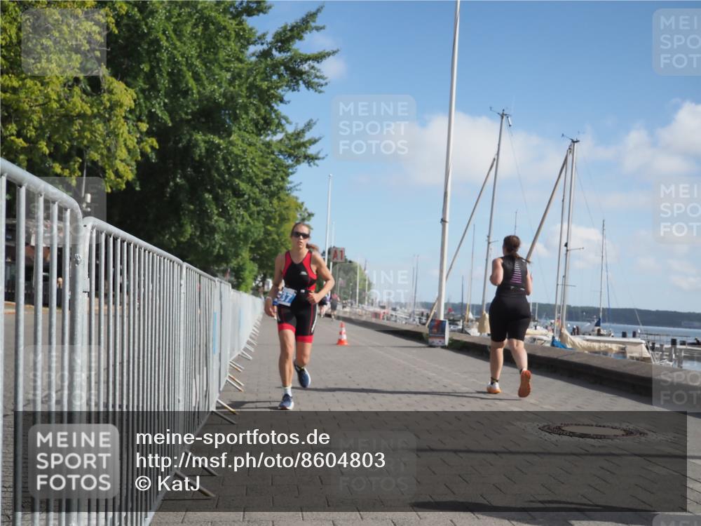 17.08.2025 - KN Förde Triathlon 2025 KatJ http://msf.ph/oto/8604803 17.08.2025 10:28:03 Laufen 176, 189, 237 meine-sportfotos.de