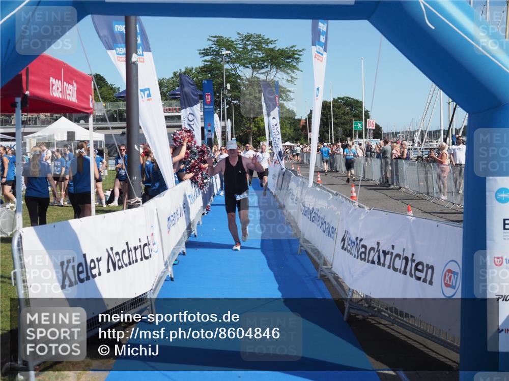 17.08.2025 - KN Förde Triathlon 2025 MichiJ http://msf.ph/oto/8604846 17.08.2025 12:21:38 Laufen 294 meine-sportfotos.de