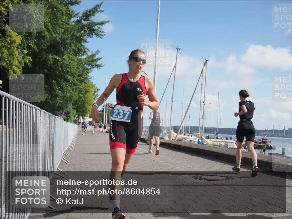 17.08.2025 - KN Förde Triathlon 2025 KatJ http://msf.ph/oto/8604854 17.08.2025 10:28:04 Laufen 189, 237 meine-sportfotos.de