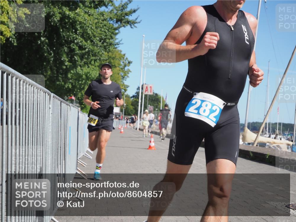 17.08.2025 - KN Förde Triathlon 2025 KatJ http://msf.ph/oto/8604857 17.08.2025 11:58:03 Laufen 282, 604, 636 meine-sportfotos.de