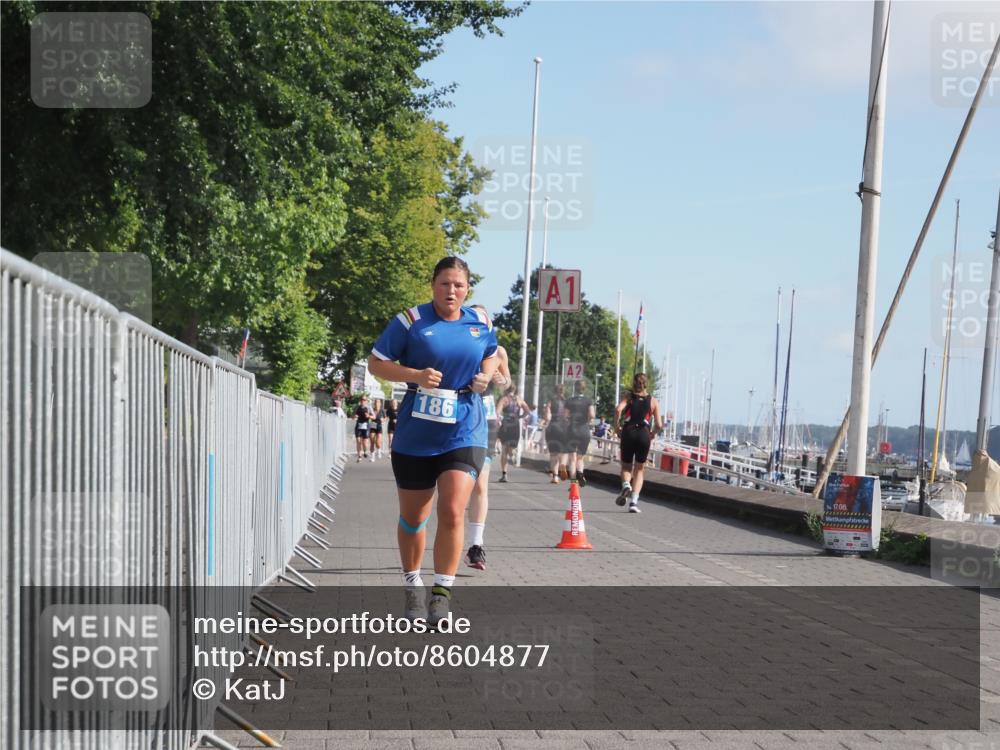 17.08.2025 - KN Förde Triathlon 2025 KatJ http://msf.ph/oto/8604877 17.08.2025 10:28:16 Laufen 174, 186 meine-sportfotos.de
