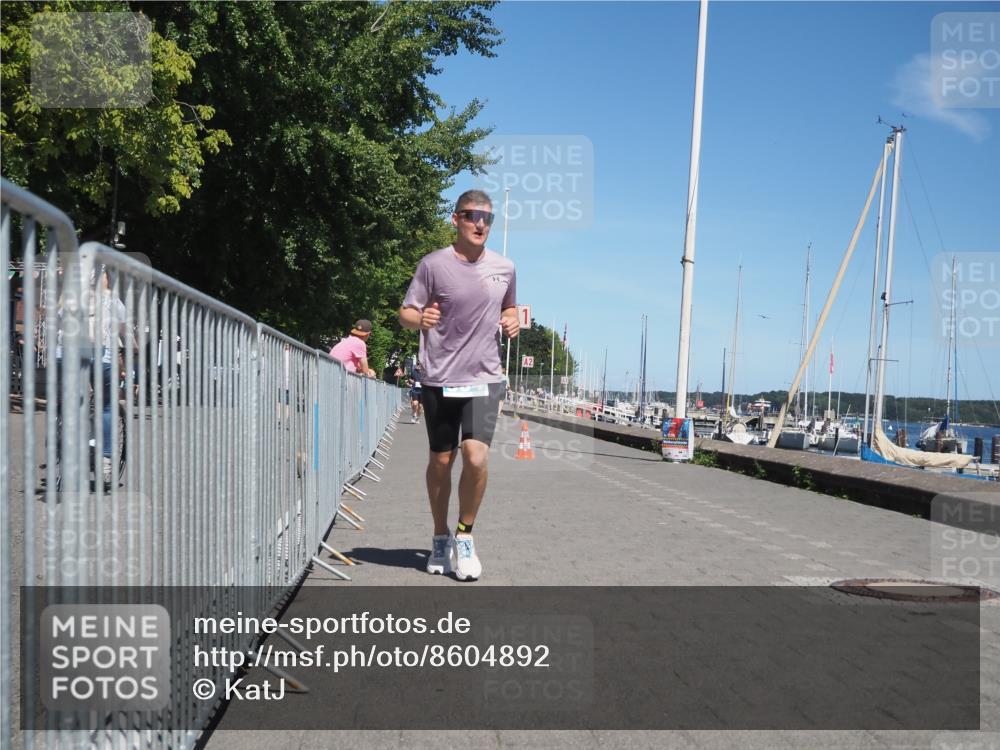 17.08.2025 - KN Förde Triathlon 2025 KatJ http://msf.ph/oto/8604892 17.08.2025 13:48:03 Laufen 458, 501, 504 meine-sportfotos.de