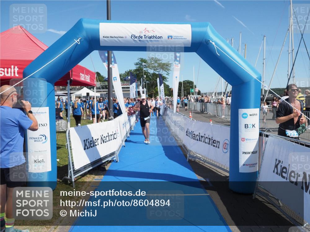 17.08.2025 - KN Förde Triathlon 2025 MichiJ http://msf.ph/oto/8604894 17.08.2025 12:21:39 Laufen 294, 610 meine-sportfotos.de