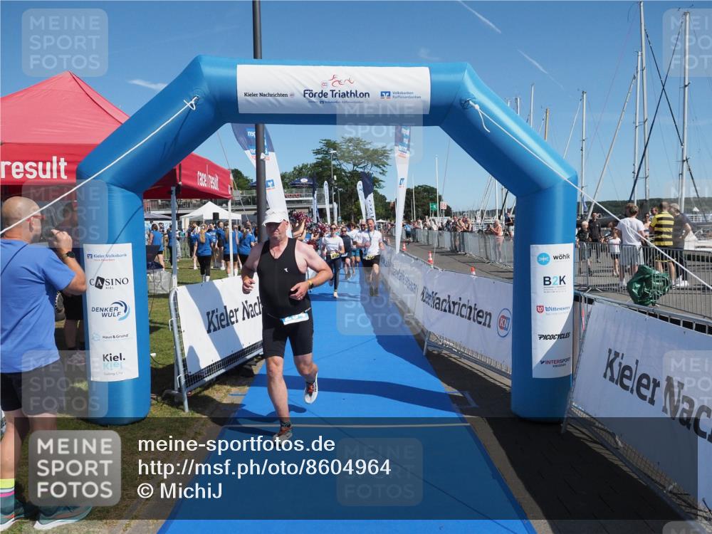 17.08.2025 - KN Förde Triathlon 2025 MichiJ http://msf.ph/oto/8604964 17.08.2025 12:21:41 Laufen 294, 353, 610 meine-sportfotos.de