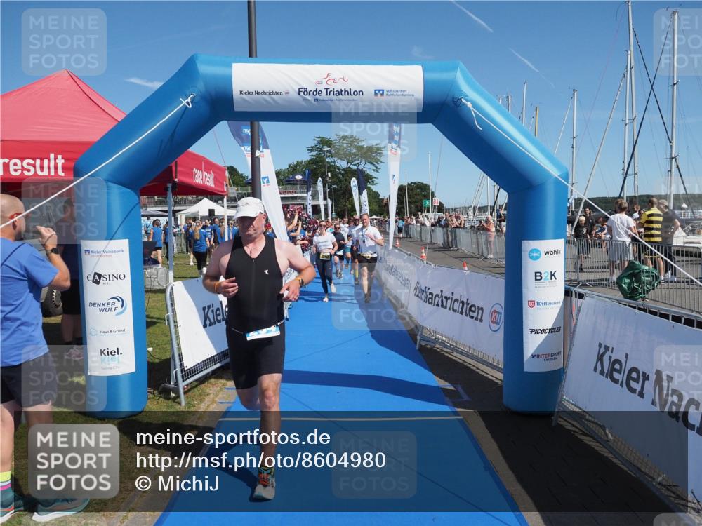 17.08.2025 - KN Förde Triathlon 2025 MichiJ http://msf.ph/oto/8604980 17.08.2025 12:21:42 Laufen 294, 353, 610 meine-sportfotos.de