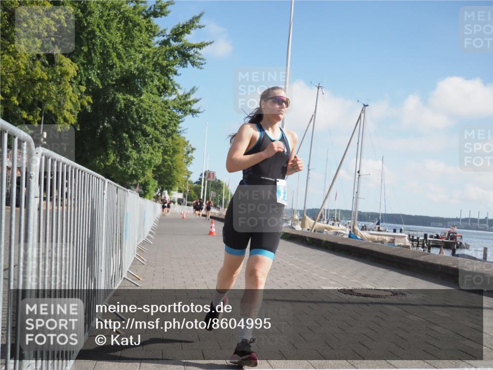 17.08.2025 - KN Förde Triathlon 2025 KatJ http://msf.ph/oto/8604995 17.08.2025 10:28:21 Laufen 174, 186 meine-sportfotos.de