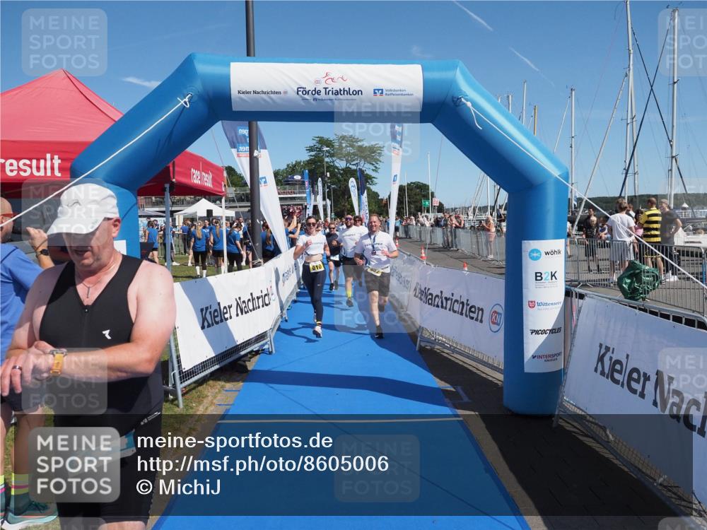 17.08.2025 - KN Förde Triathlon 2025 MichiJ http://msf.ph/oto/8605006 17.08.2025 12:21:43 Laufen 294, 353, 610 meine-sportfotos.de