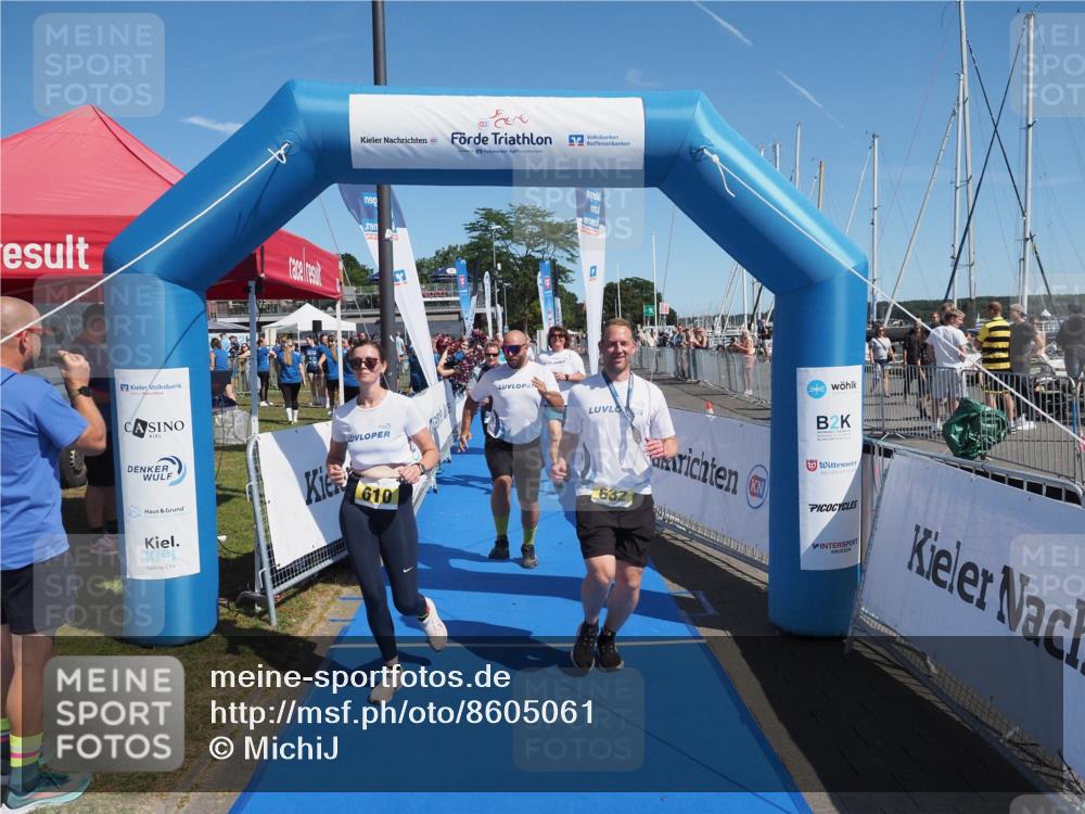 17.08.2025 - KN Förde Triathlon 2025 MichiJ http://msf.ph/oto/8605061 17.08.2025 12:21:44 Laufen 294, 353, 610 meine-sportfotos.de
