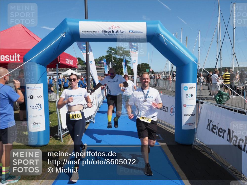 17.08.2025 - KN Förde Triathlon 2025 MichiJ http://msf.ph/oto/8605072 17.08.2025 12:21:44 Laufen 294, 353, 610 meine-sportfotos.de