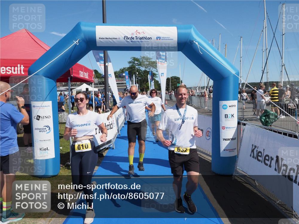 17.08.2025 - KN Förde Triathlon 2025 MichiJ http://msf.ph/oto/8605077 17.08.2025 12:21:44 Laufen 294, 353, 610 meine-sportfotos.de