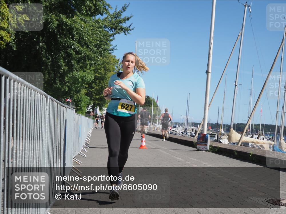 17.08.2025 - KN Förde Triathlon 2025 KatJ http://msf.ph/oto/8605090 17.08.2025 11:58:14 Laufen 603, 627, 636 meine-sportfotos.de