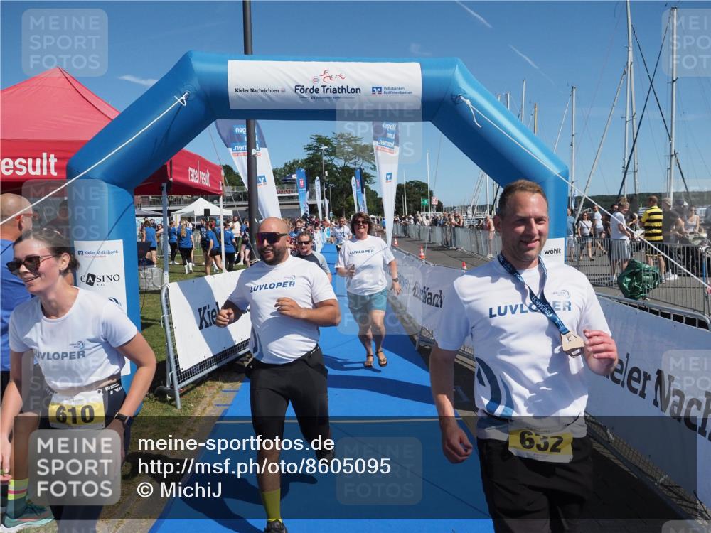 17.08.2025 - KN Förde Triathlon 2025 MichiJ http://msf.ph/oto/8605095 17.08.2025 12:21:45 Laufen 294, 353, 610 meine-sportfotos.de