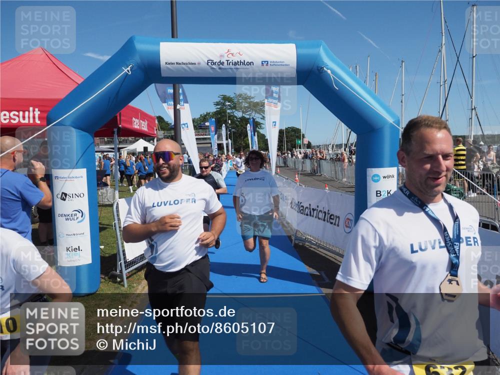 17.08.2025 - KN Förde Triathlon 2025 MichiJ http://msf.ph/oto/8605107 17.08.2025 12:21:45 Laufen 294, 353, 610 meine-sportfotos.de