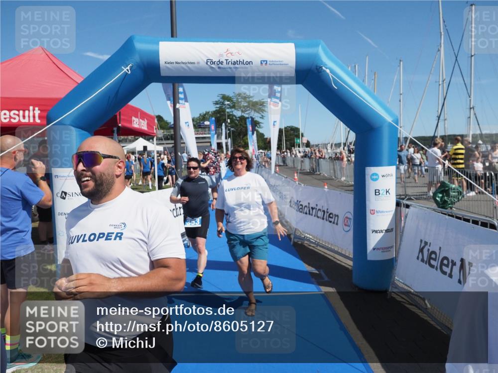 17.08.2025 - KN Förde Triathlon 2025 MichiJ http://msf.ph/oto/8605127 17.08.2025 12:21:45 Laufen 294, 353, 610 meine-sportfotos.de