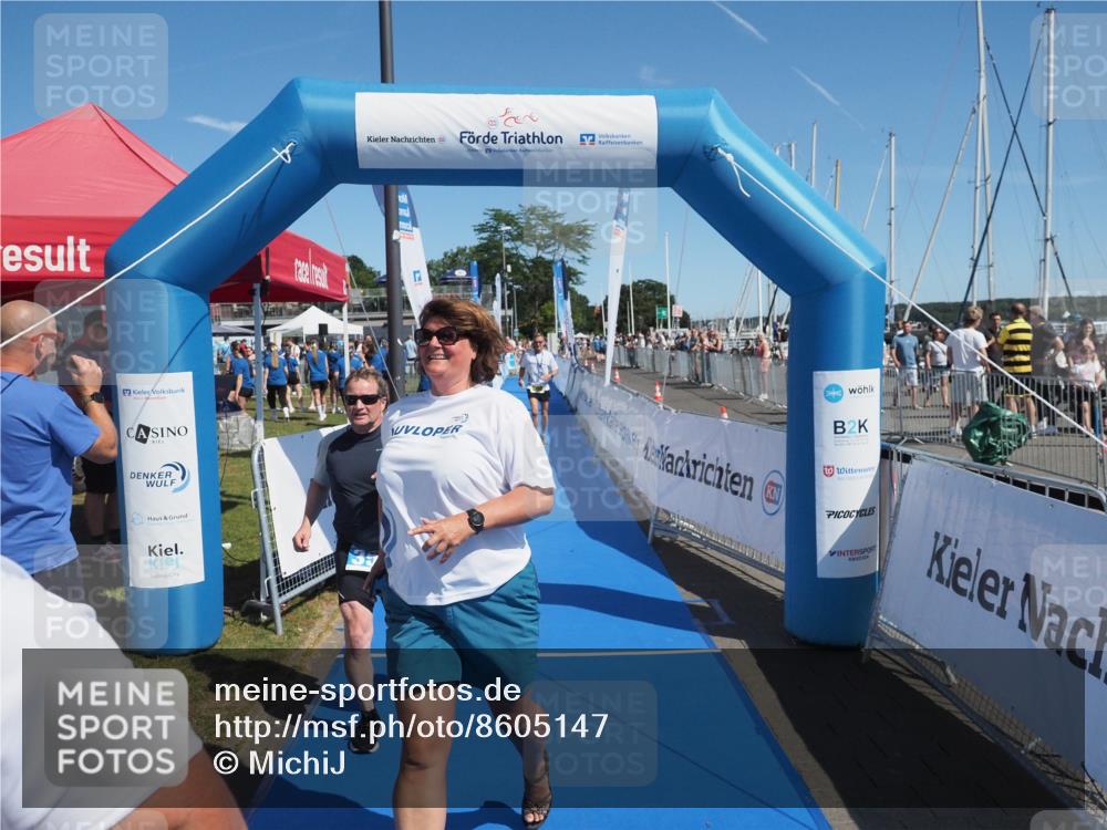 17.08.2025 - KN Förde Triathlon 2025 MichiJ http://msf.ph/oto/8605147 17.08.2025 12:21:46 Laufen 294, 353, 610 meine-sportfotos.de