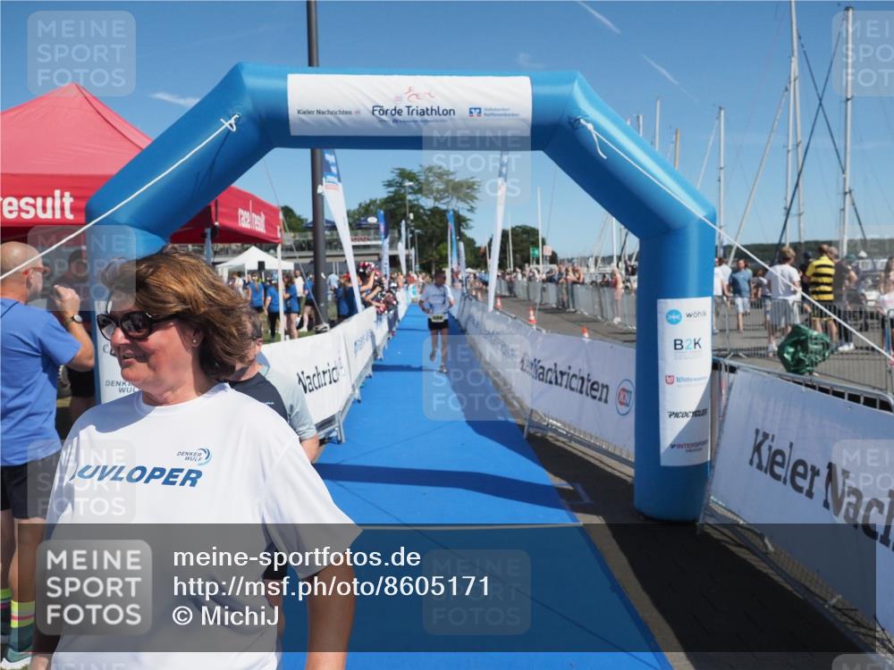 17.08.2025 - KN Förde Triathlon 2025 MichiJ http://msf.ph/oto/8605171 17.08.2025 12:21:46 Laufen 294, 353, 610 meine-sportfotos.de