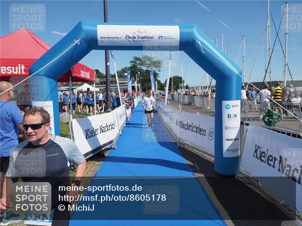 17.08.2025 - KN Förde Triathlon 2025 MichiJ http://msf.ph/oto/8605178 17.08.2025 12:21:47 Laufen 294, 353, 610 meine-sportfotos.de