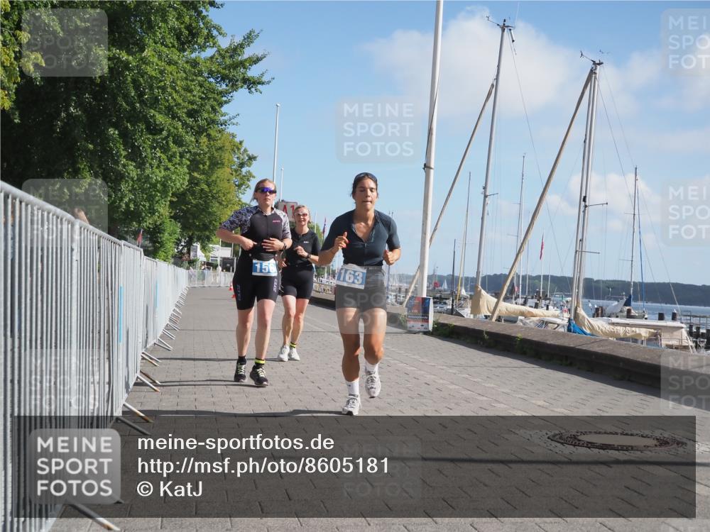 17.08.2025 - KN Förde Triathlon 2025 KatJ http://msf.ph/oto/8605181 17.08.2025 10:28:36 Laufen 144, 156, 163 meine-sportfotos.de