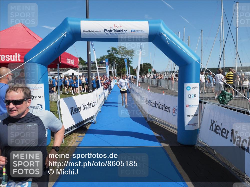 17.08.2025 - KN Förde Triathlon 2025 MichiJ http://msf.ph/oto/8605185 17.08.2025 12:21:47 Laufen 294, 353, 610 meine-sportfotos.de
