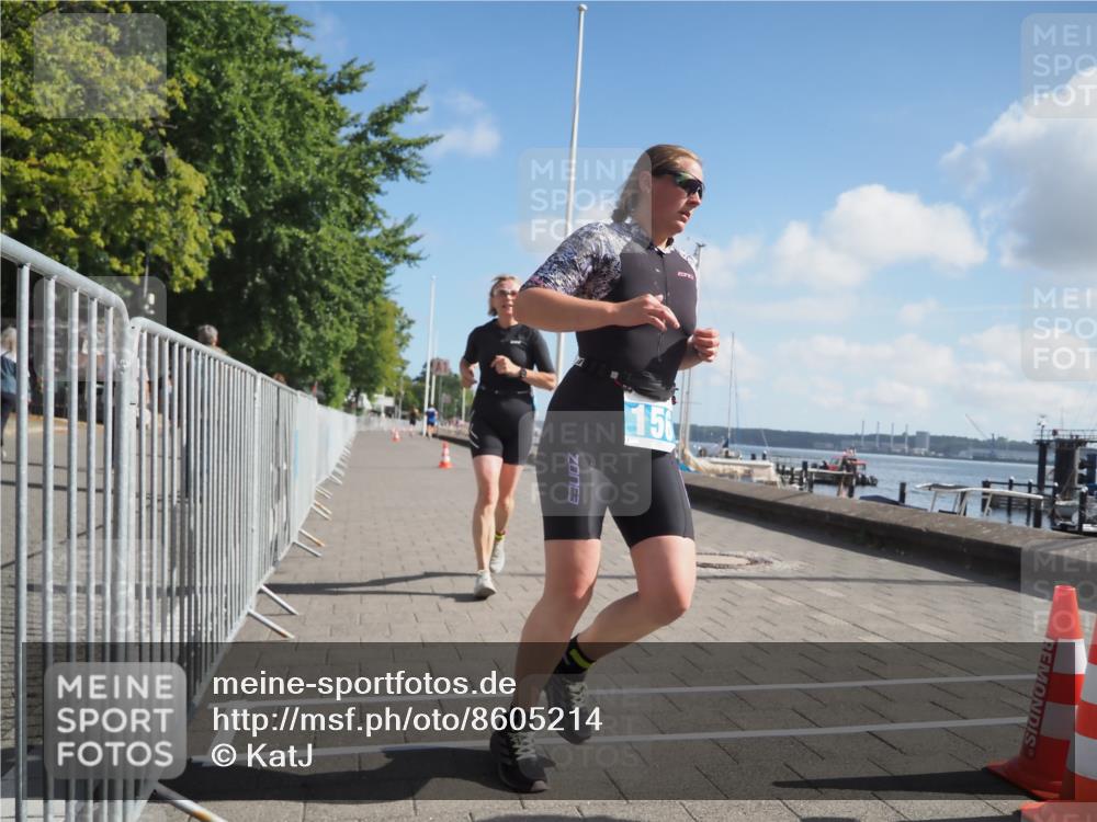 17.08.2025 - KN Förde Triathlon 2025 KatJ http://msf.ph/oto/8605214 17.08.2025 10:28:39 Laufen 144, 156, 163 meine-sportfotos.de