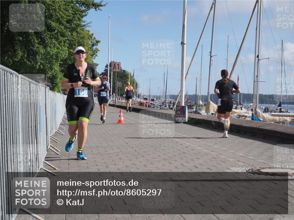 17.08.2025 - KN Förde Triathlon 2025 KatJ http://msf.ph/oto/8605297 17.08.2025 10:29:37 Laufen 160, 192, 194, 241 meine-sportfotos.de